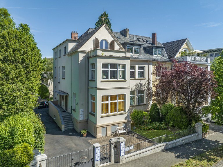 Praxis in der Nussbaumstr. Wiesbaden